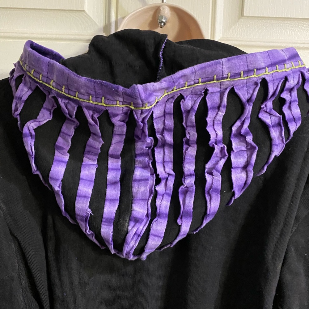 Rising International 100% Cotton Razor Hoodie. Purple tie dye front and full zip - Picture 5 of 9